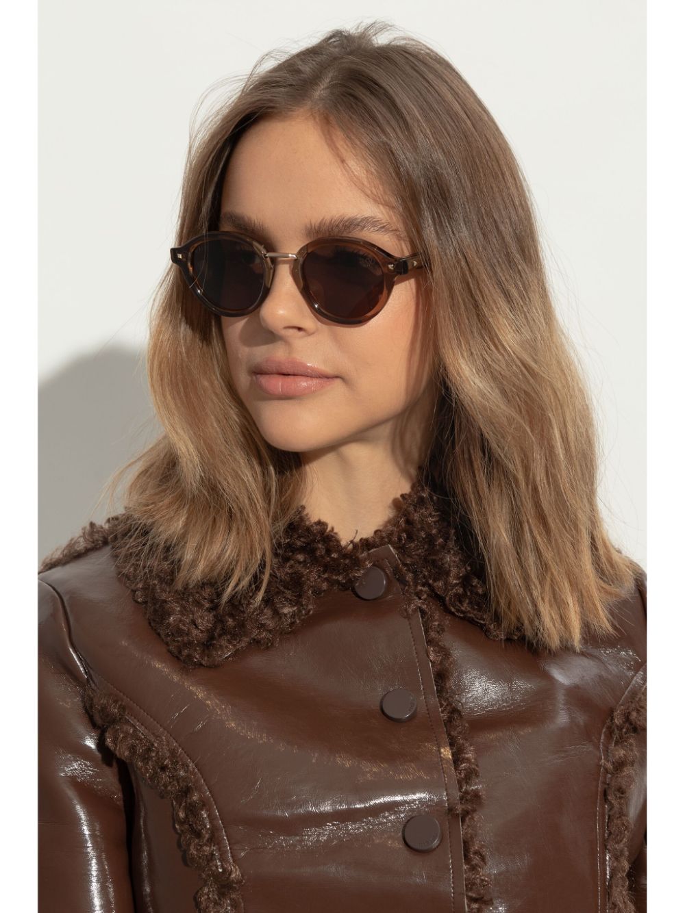 VALENTINO GARAVANI EYEWEAR round-frame sunglasses - Bruin