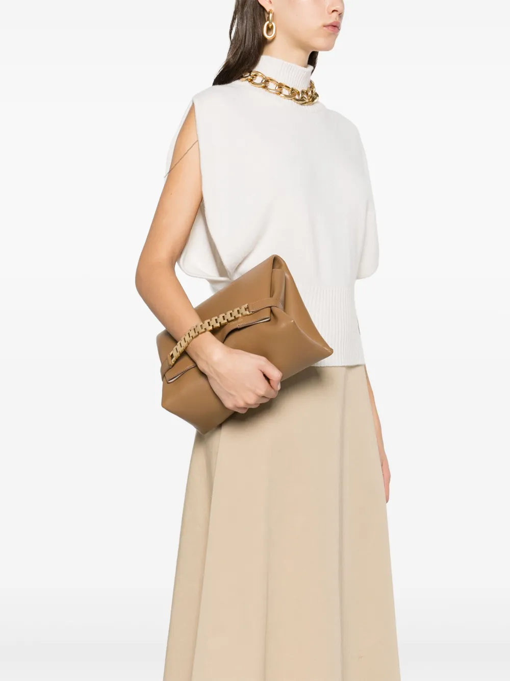 Victoria Beckham Shopper met kettingdetail - Bruin