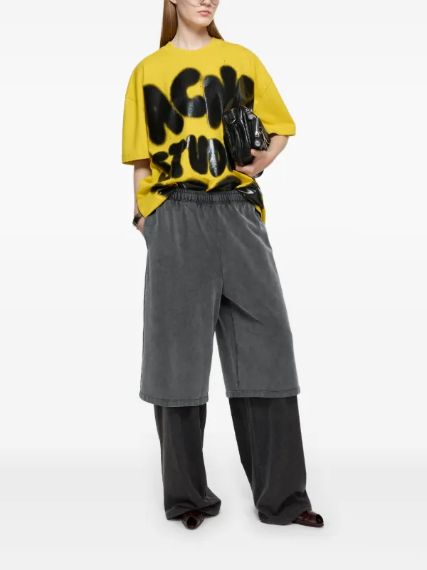 【Acne Studios】プリントハイライズクレープストレートパンツ Acne Studios レイヤード パンツ | グレー | FARFETCH JP