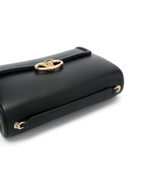 VALENTINO GARAVANI ◆ Vロゴ ショルダーバッグ Valentino Garavani Vロゴ シグネチャー ショルダーバッグ