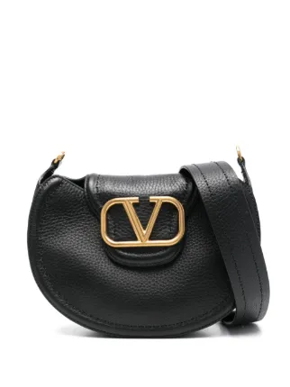 Valentino Garavani Vロゴ シグネチャー ショルダーバッグ | ブラック 