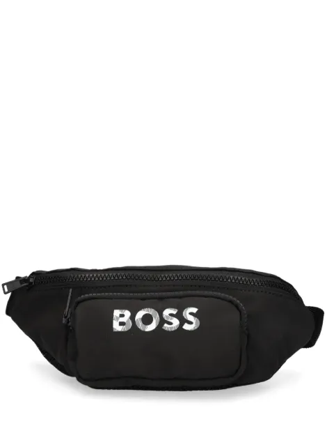 BOSS شنطة وسط بطبعة شعار الماركة