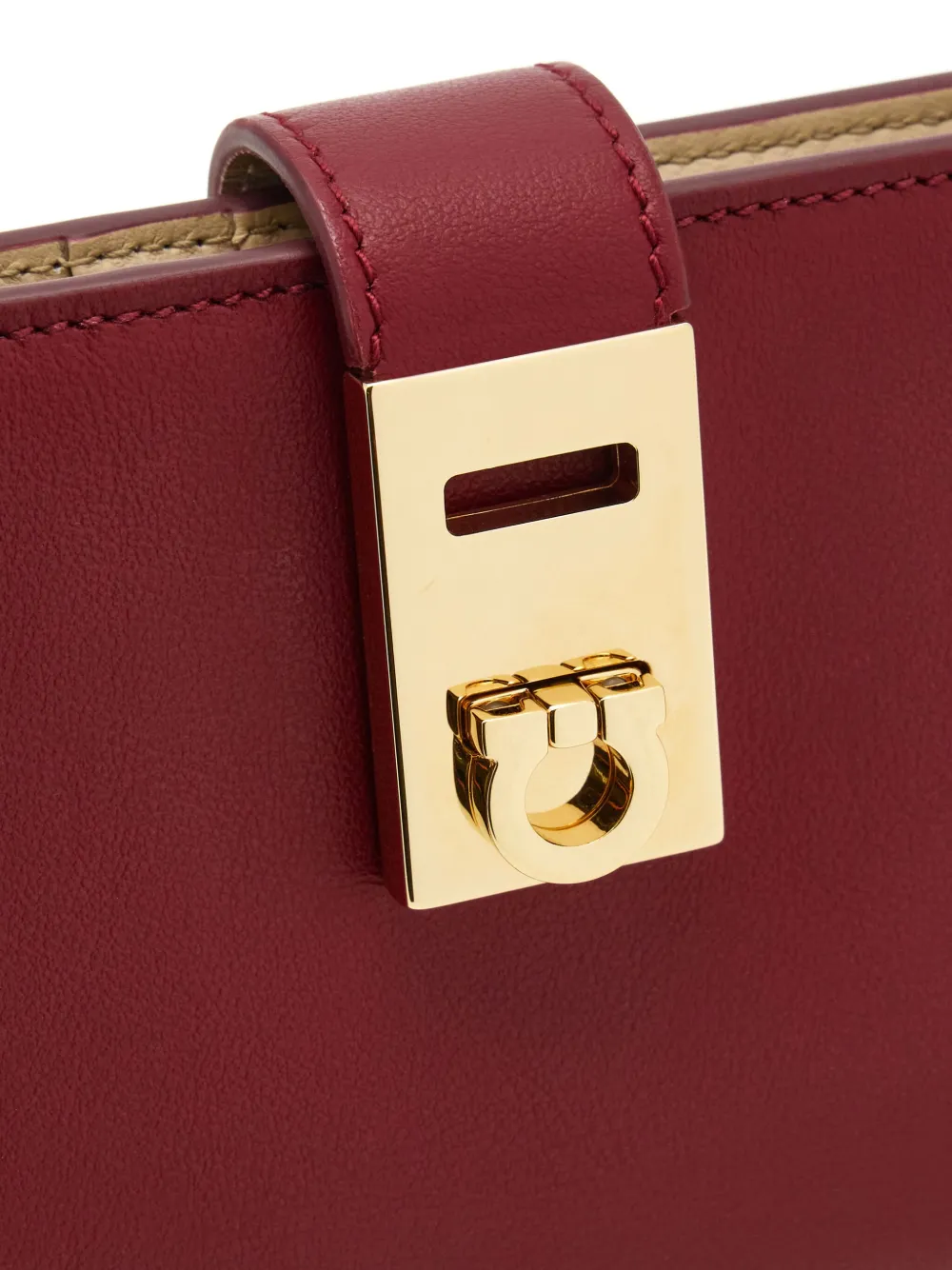 Ferragamo Hug Continental Wallet In Red