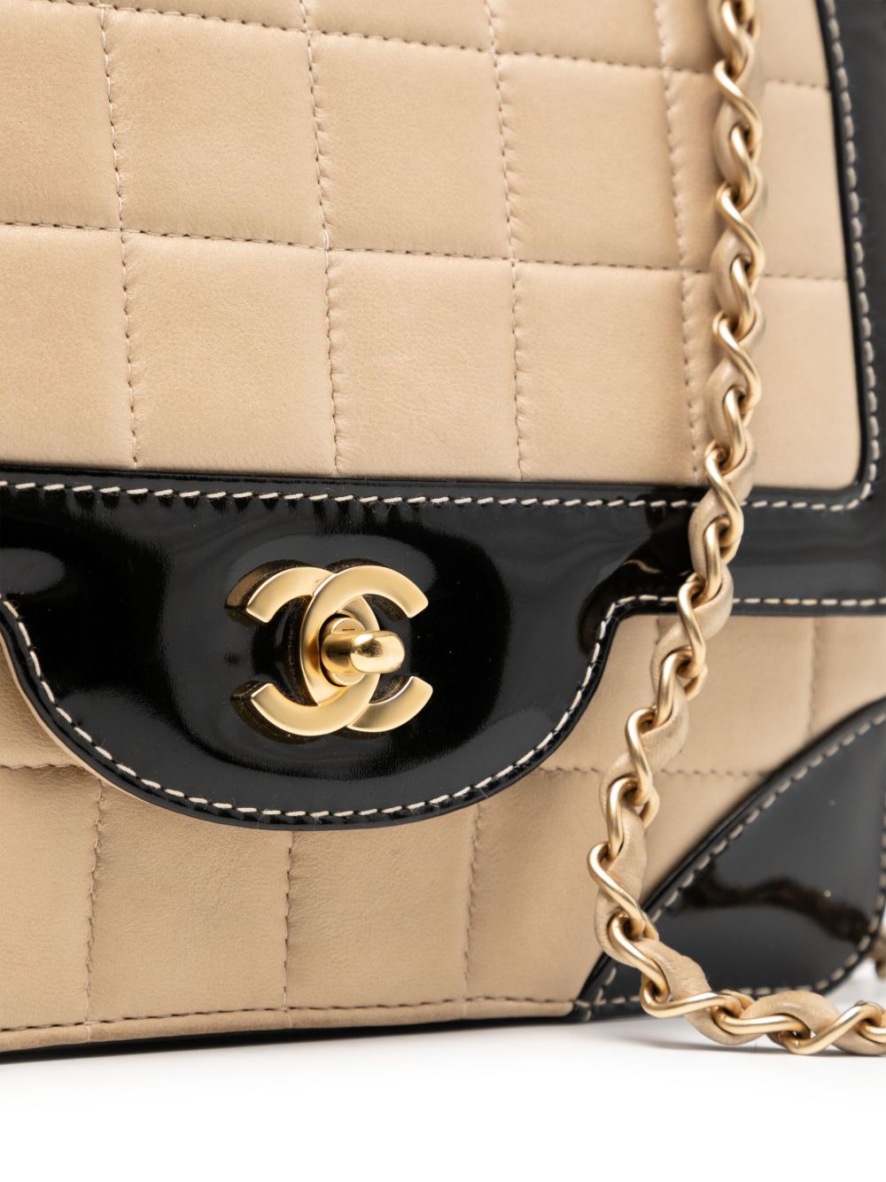 CHANEL Flap shoulder bag Women