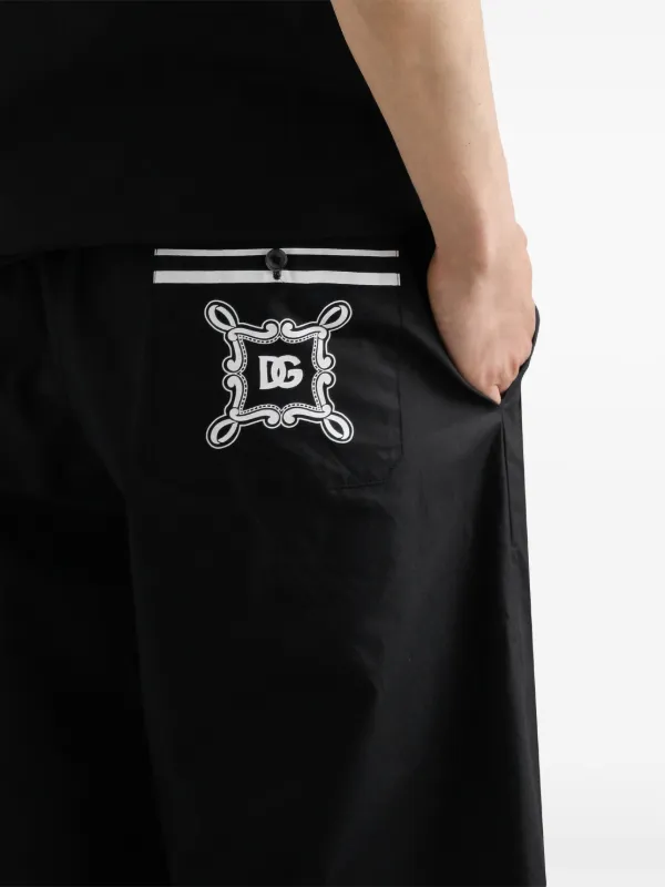 Dolce＆Gabbana 新作 ショートパンツ DG ロゴ 黒 デニム Tulle jacquard top with all-over DG logo in Black for Women