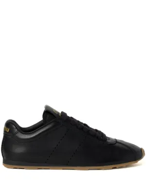 ミュウミュウシューズ　スニーカー New Collection: New Balance X Miu Miu | Miu Miu