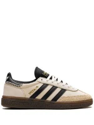 adidas Spezial 黒/白 スニーカー Adidas Handball Spezial 