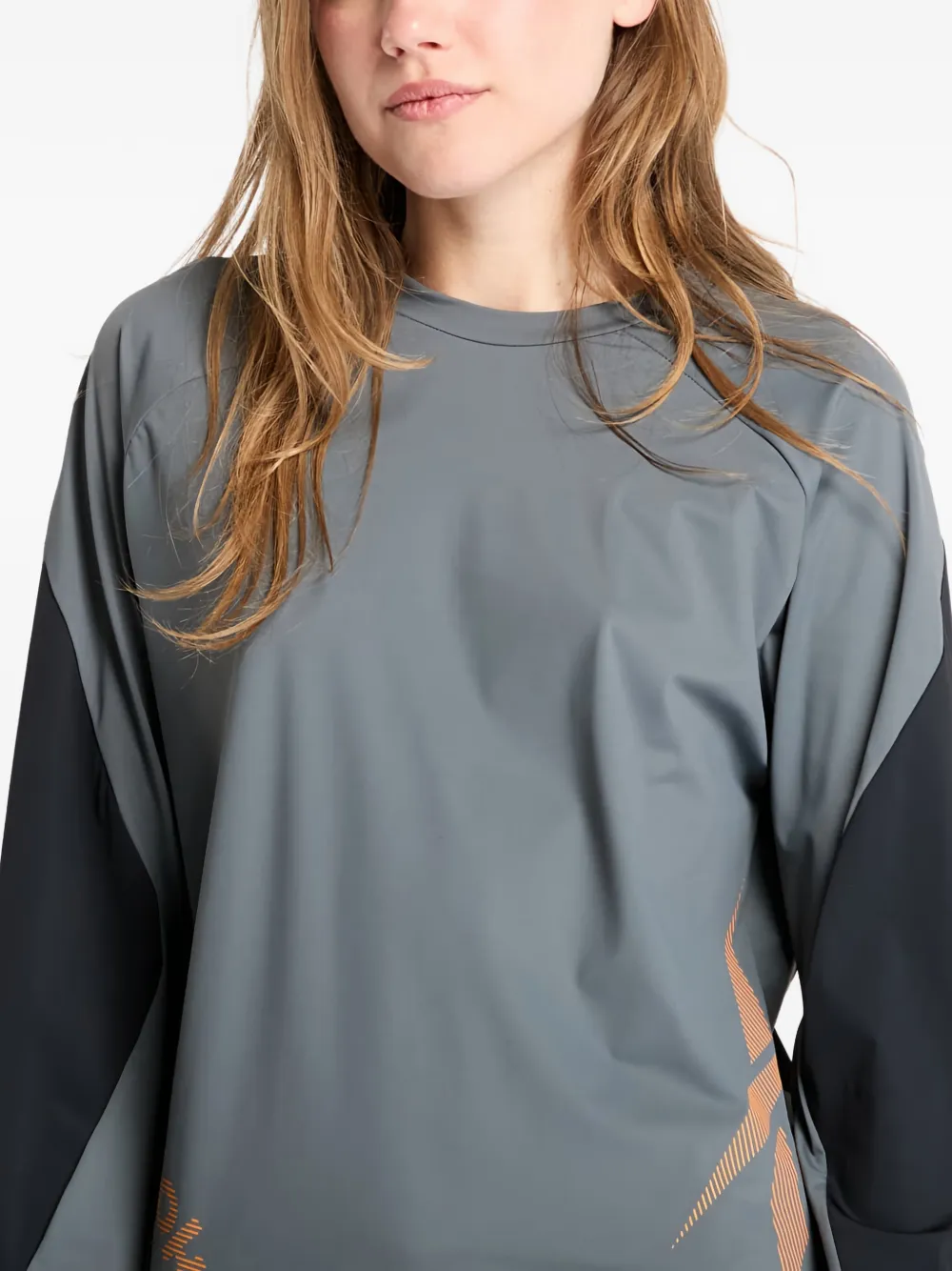  Reebok Uniform Long-sleeves Running Top - Grey 