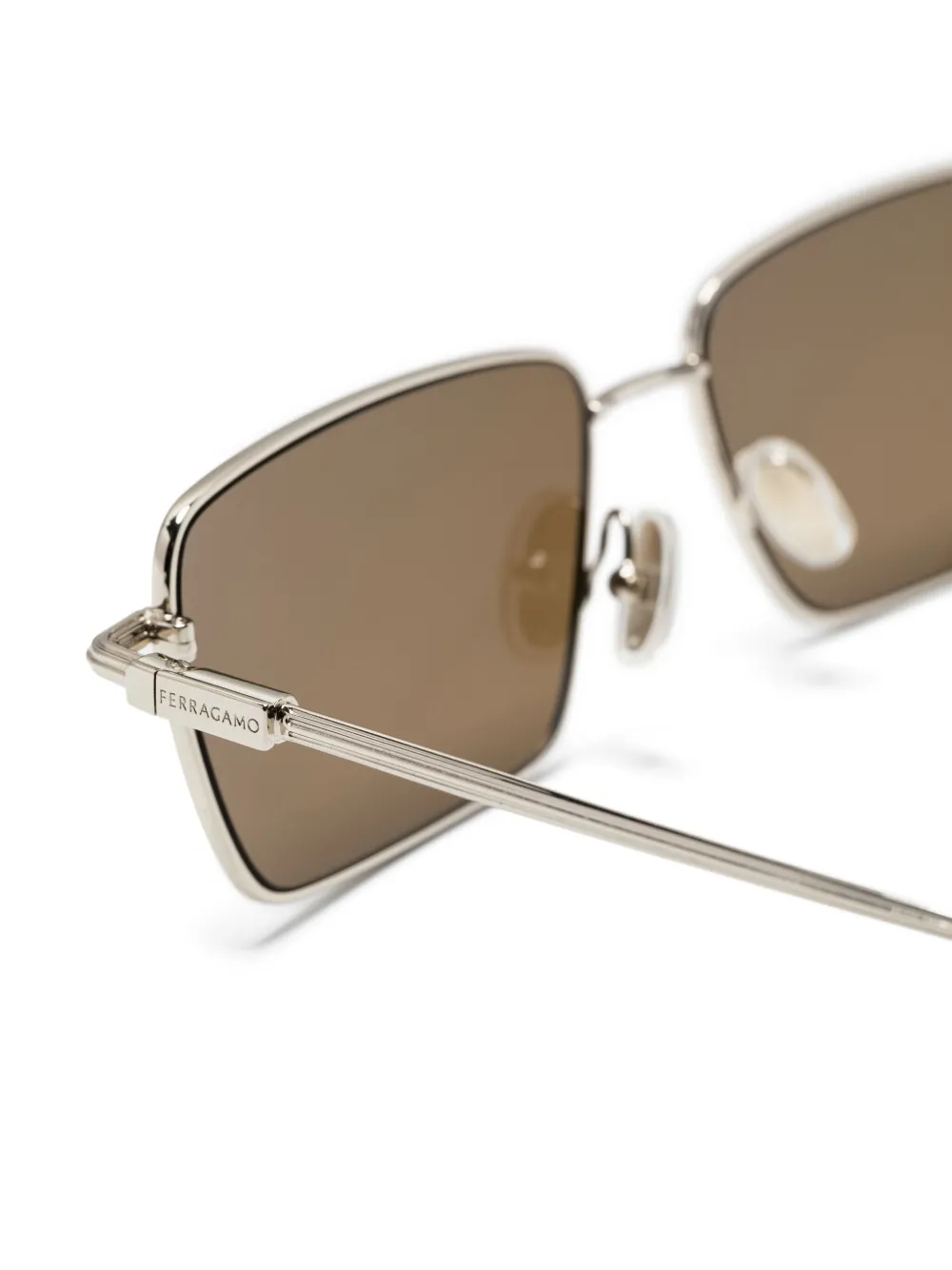 Ferragamo SF 309S-745 zonnebril Bruin