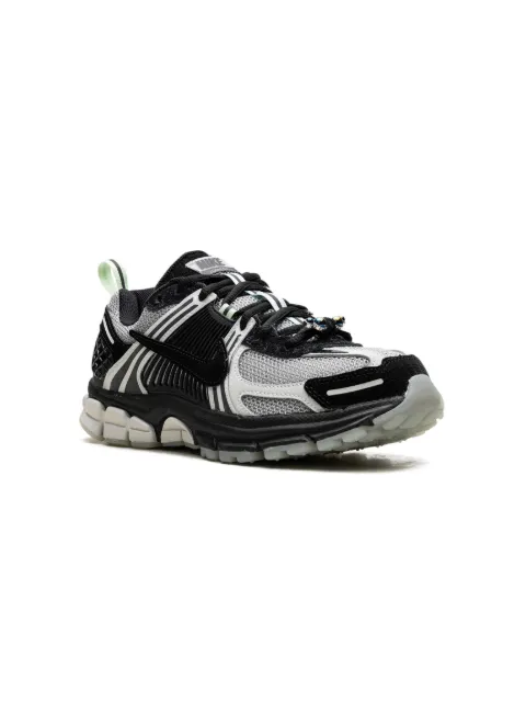 Nike Kids baskets Zoom Vomero 5 'Spider'