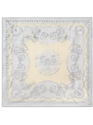 ヴェルサス ヴェルサーチ 入手困難 超大判 シルク100% 超希少 スカーフ