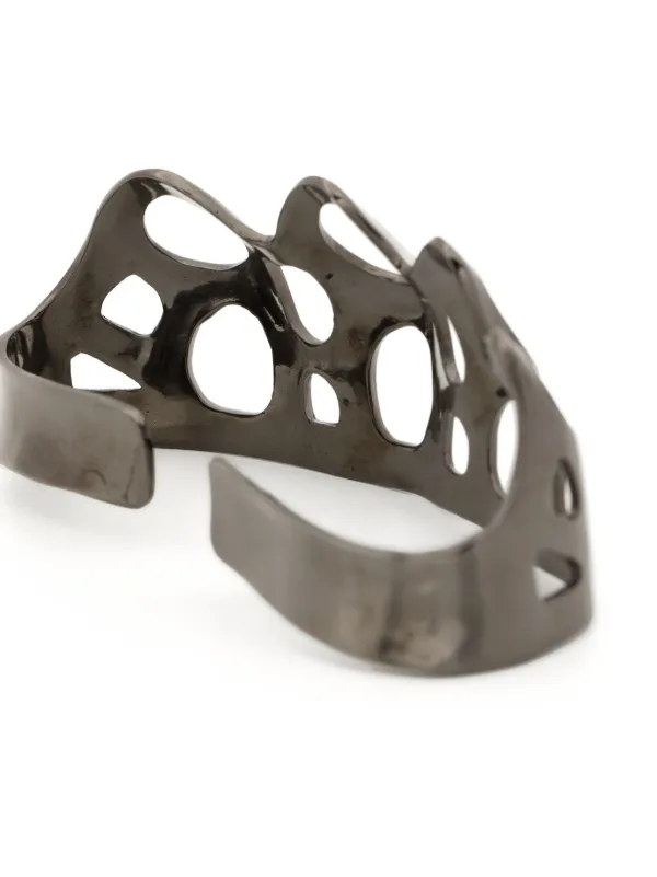 Julius Fangophilia Knuckle Attachment Bracelet | Black | FARFETCH IN
