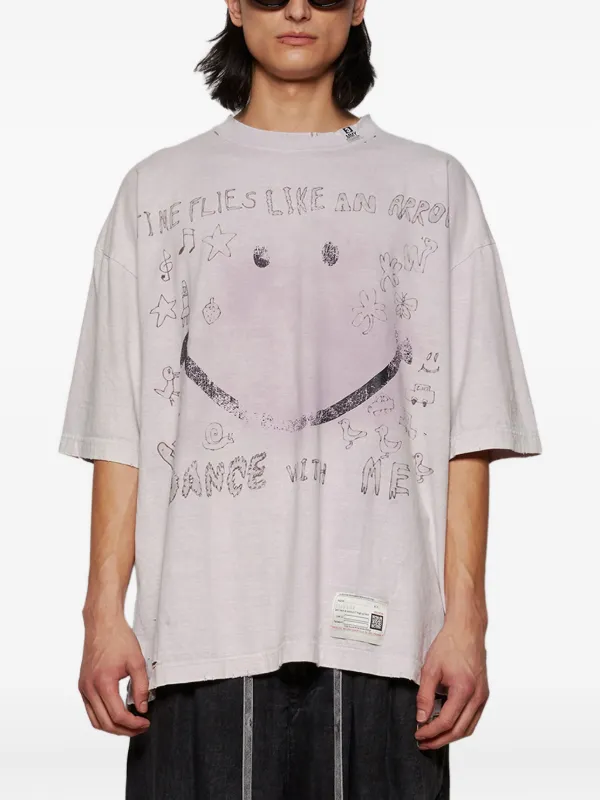 Maison MIHARA YASUHIRO Smiley face-print T-shirt | Pink | FARFETCH