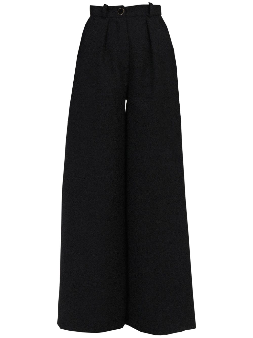 pleated trousers