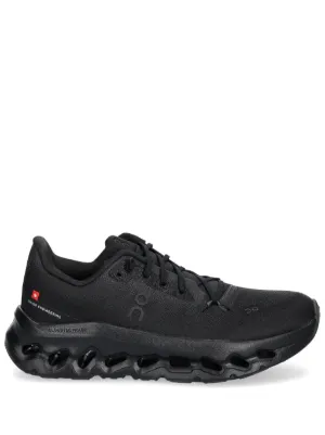 On x Loewe Cloudtilt 'All Black' スニーカー | ブラック | FARFETCH JP