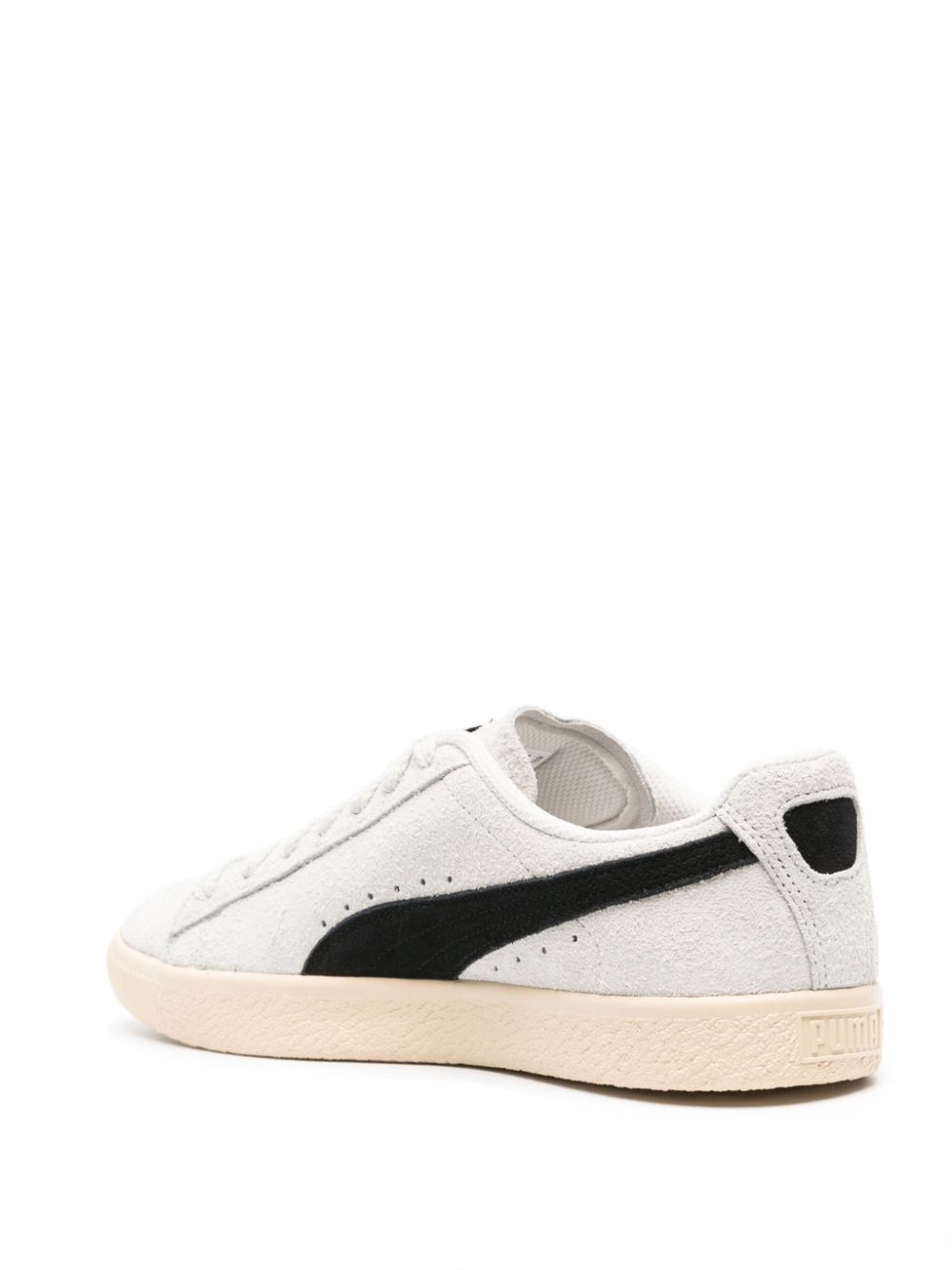 PUMA CLYDE HAIRY SUEDE "WHITE" 