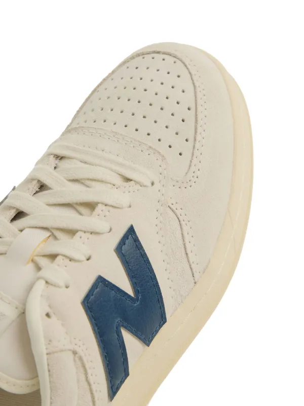 New Balance T500 スニーカー | ニュートラル | FARFETCH JP