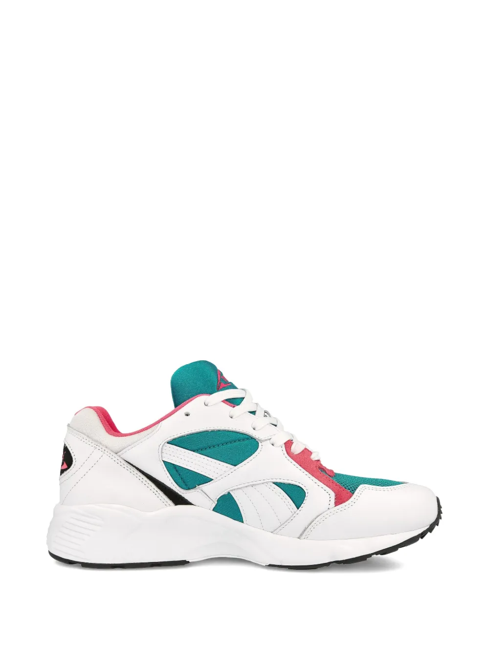 PUMA Prevail sneakers White