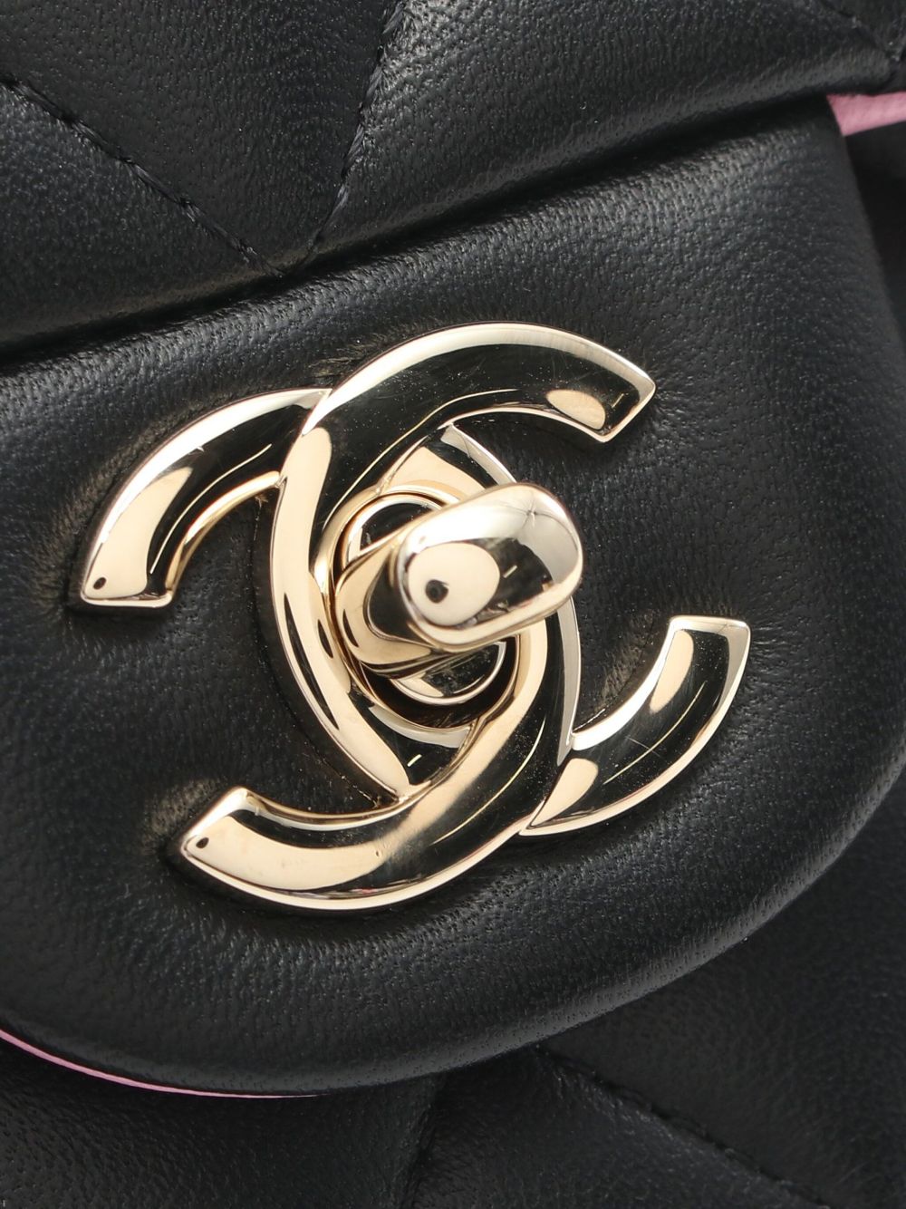 CHANEL 2021 mini Classic Flap two-way shoulder bag Women