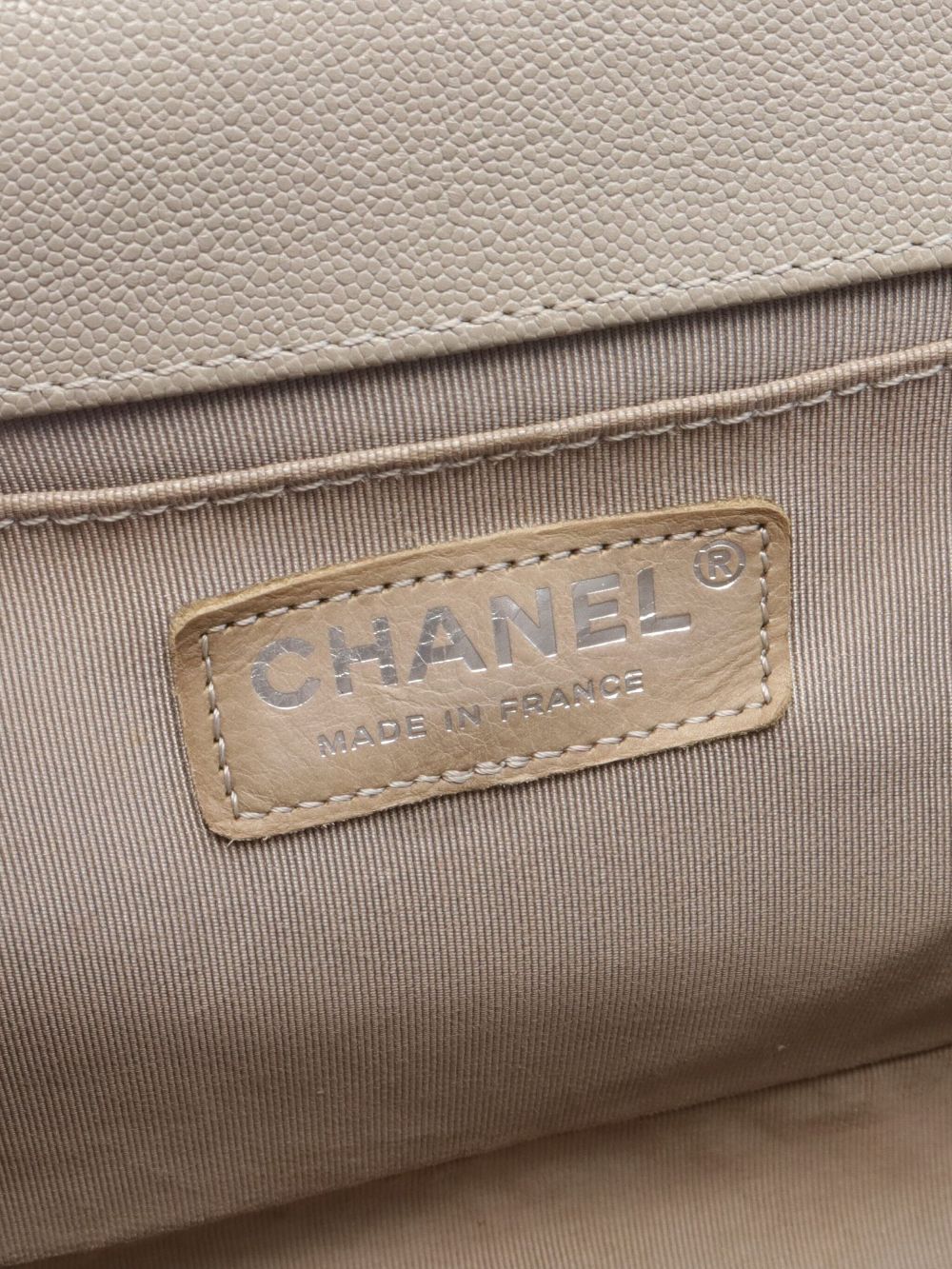 CHANEL 2019 medium Boy Chanel shoulder bag Women