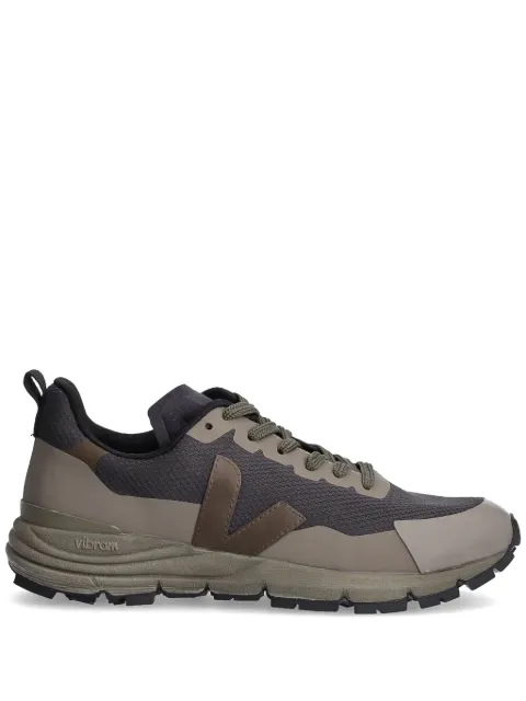 VEJA tenis Dekkan