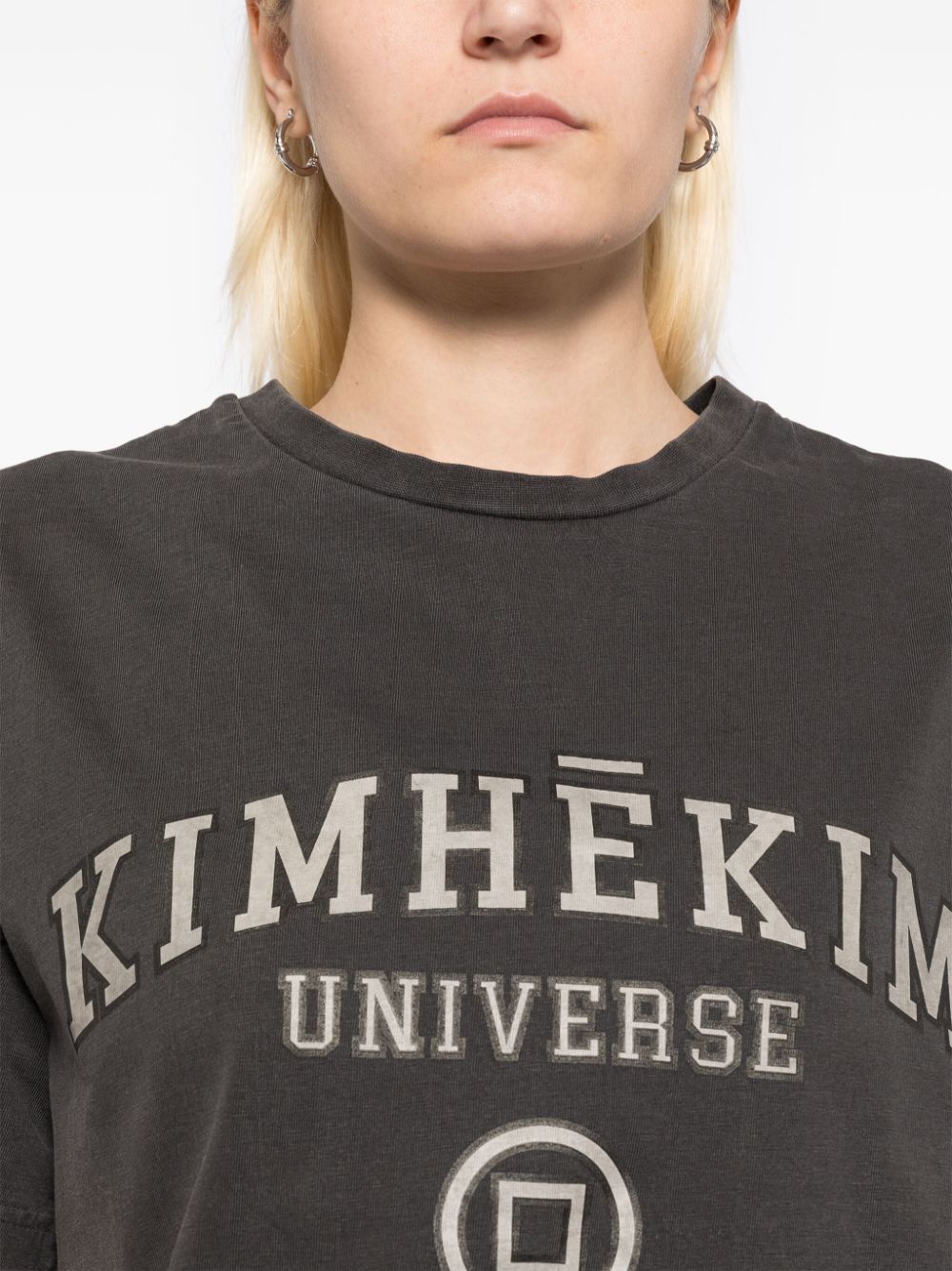 Shop Kimhēkim Logo Printed T-shirt In Grey