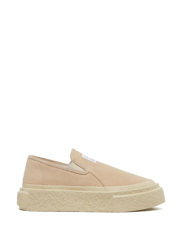 【関税＆送料込み】Mm6 Maison Margiela On Beige Suede Brief MM6 Maison Margiela slip-on Sneakers | Neutrals | FARFETCH JO