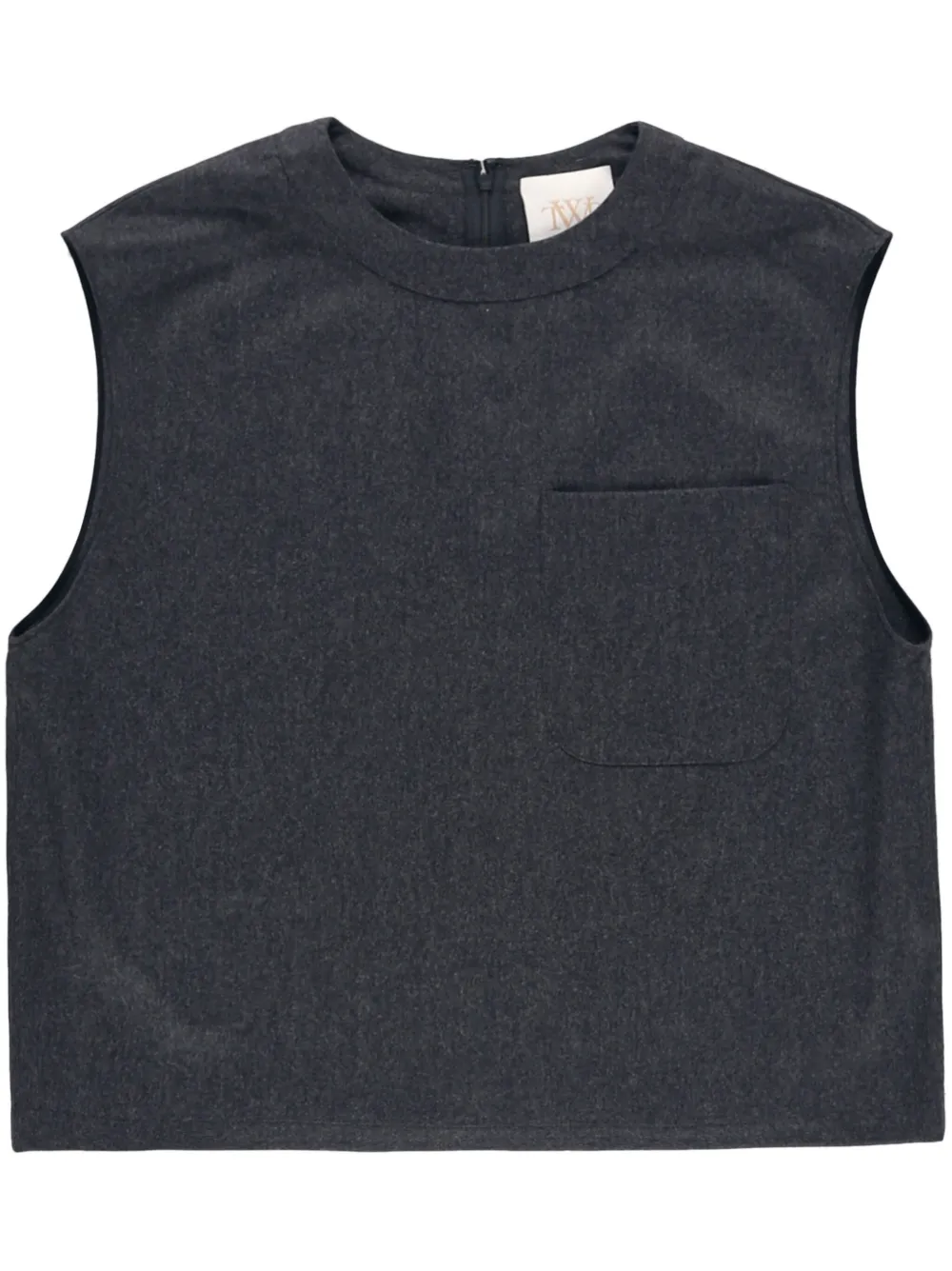 sleeveless top