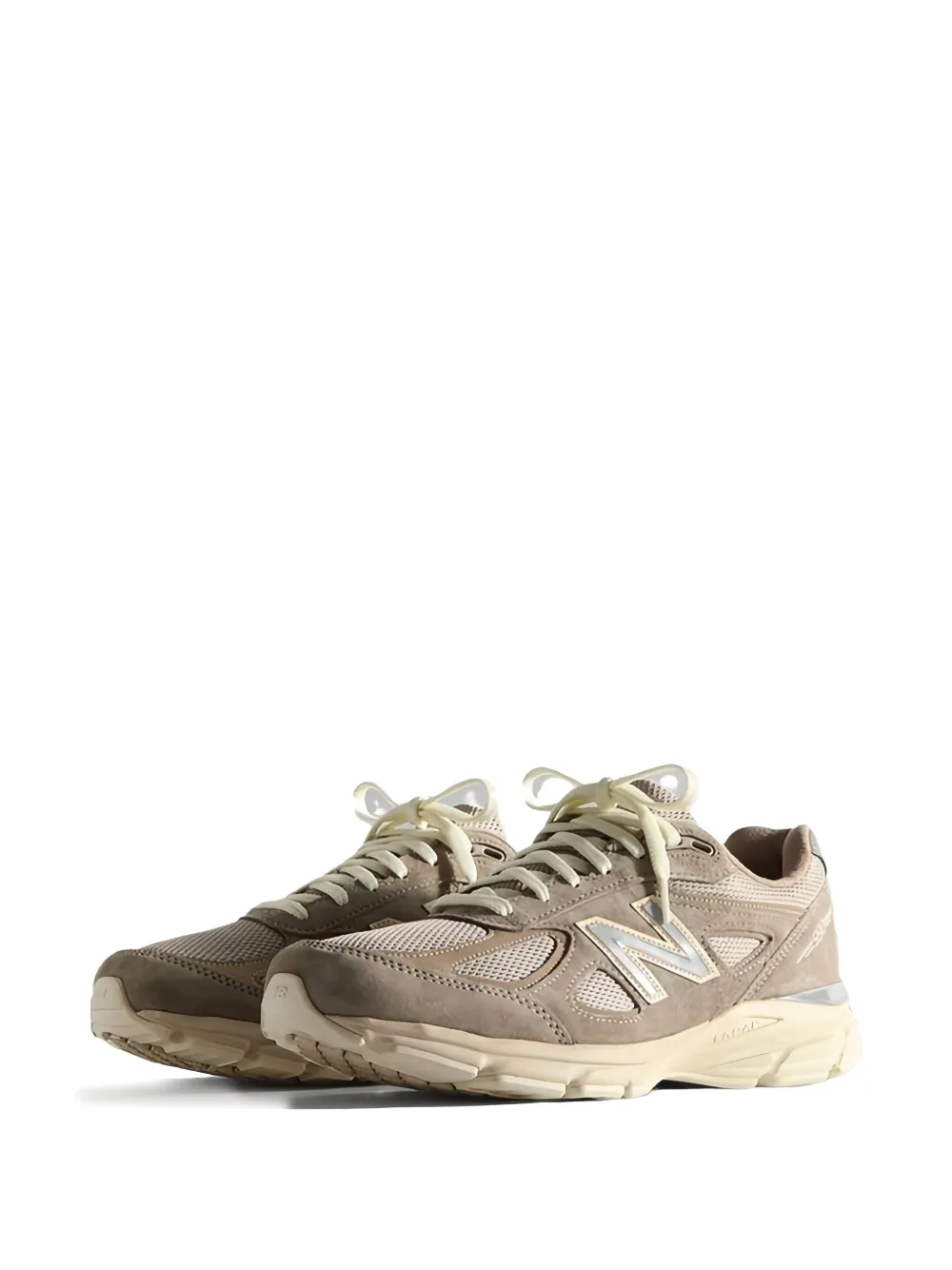 New Balance 990v4 suede trainers Grey