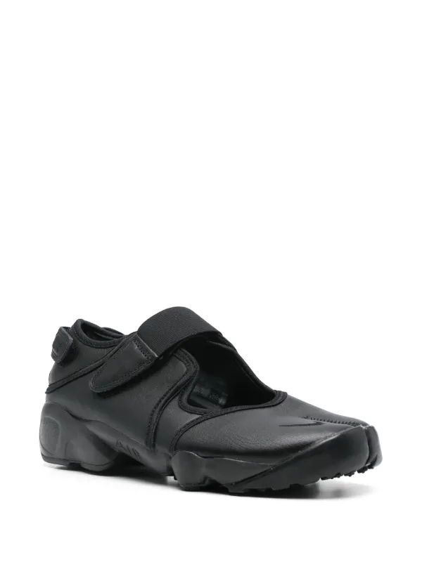 Nike Air Rift Sneakers | Black | FARFETCH TR