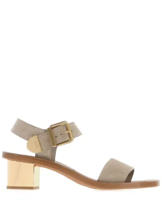 Chloé