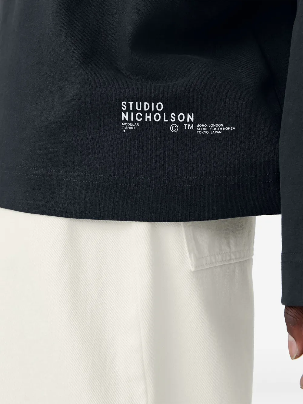 Studio Nicholson Katoenen T-shirt Blauw
