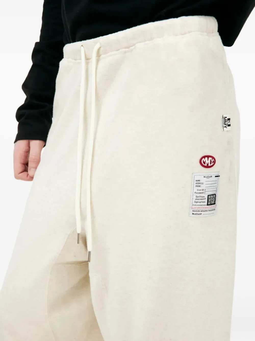 Maison MIHARA YASUHIRO Trainingsbroek met logopatch Beige