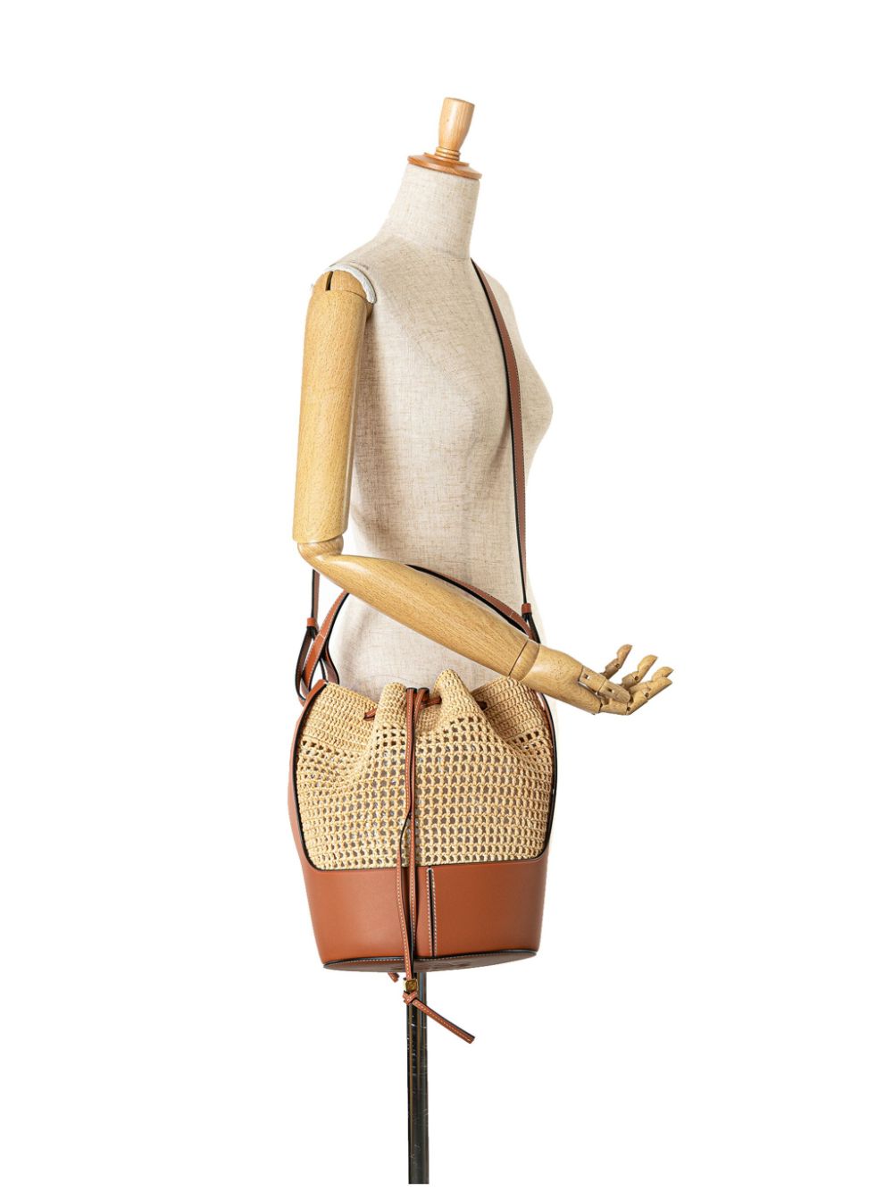 Loewe 2020-2021 Raffia Balloon bucket bag Women