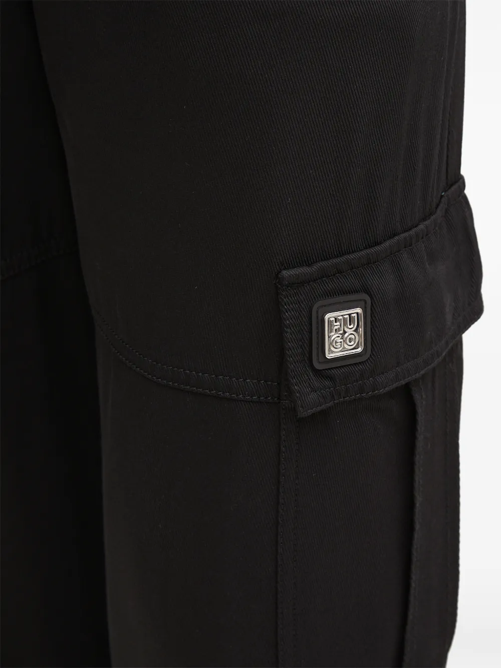Hugo Boss Logo-appliqué Cargo Pants In Black