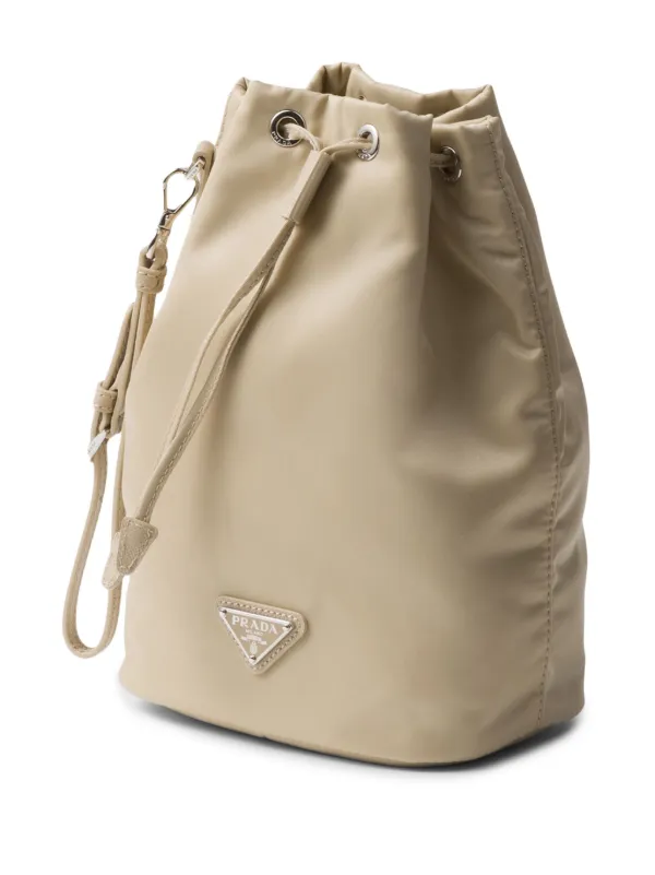 Prada Re-Nylon ポーチ | ニュートラル | FARFETCH JP