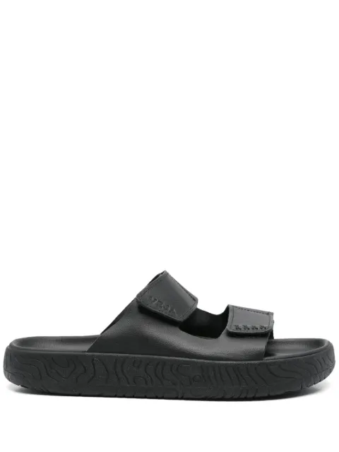 VEJA Etna sandals
