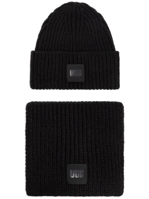 UGG gorro tejido de canalé con parche del logo