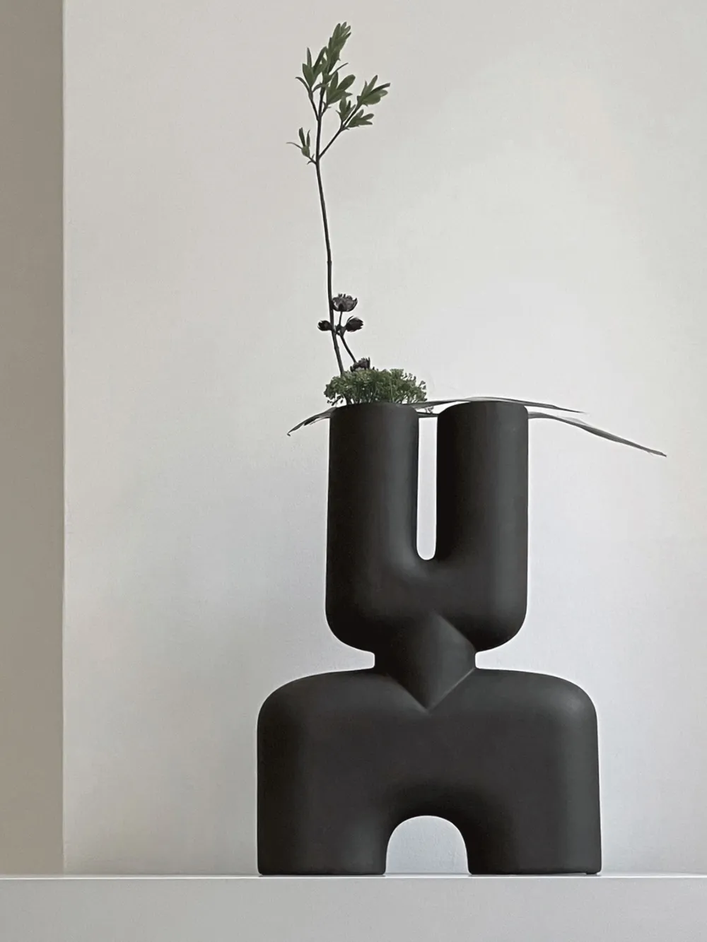 101 Copenhagen Medium Cobra Double Vase In Black