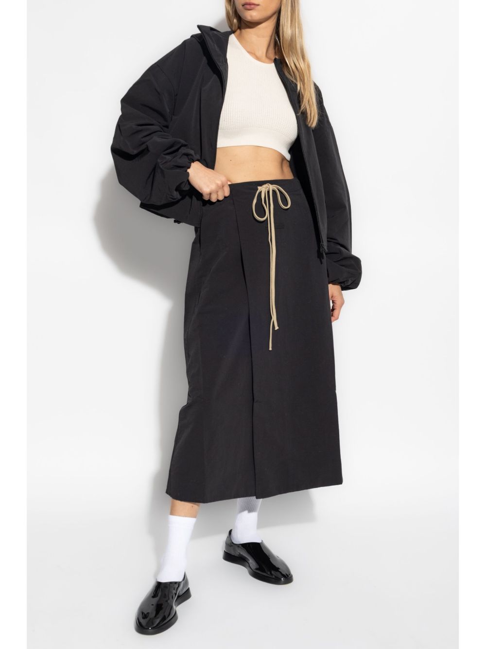 FEAR OF GOD ESSENTIALS Midi-wikkelrok - Zwart