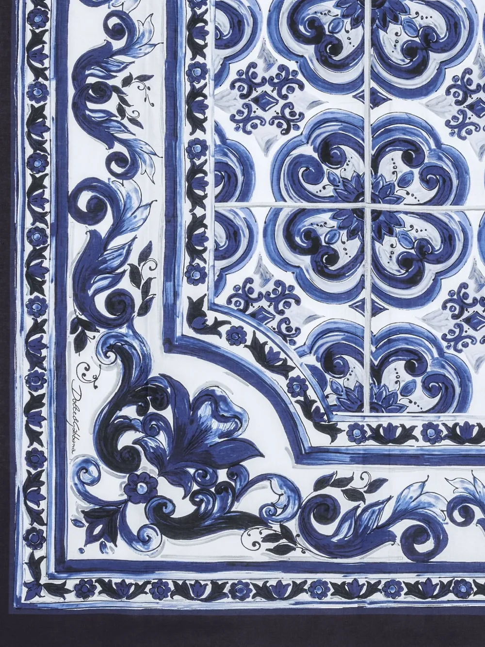 Dolce & Gabbana 10-seater Linen Tablecloth In Blue