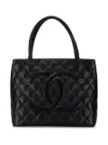 CHANEL Pre-Owned 2004-2005 Caviar Medallion tote bag - Black