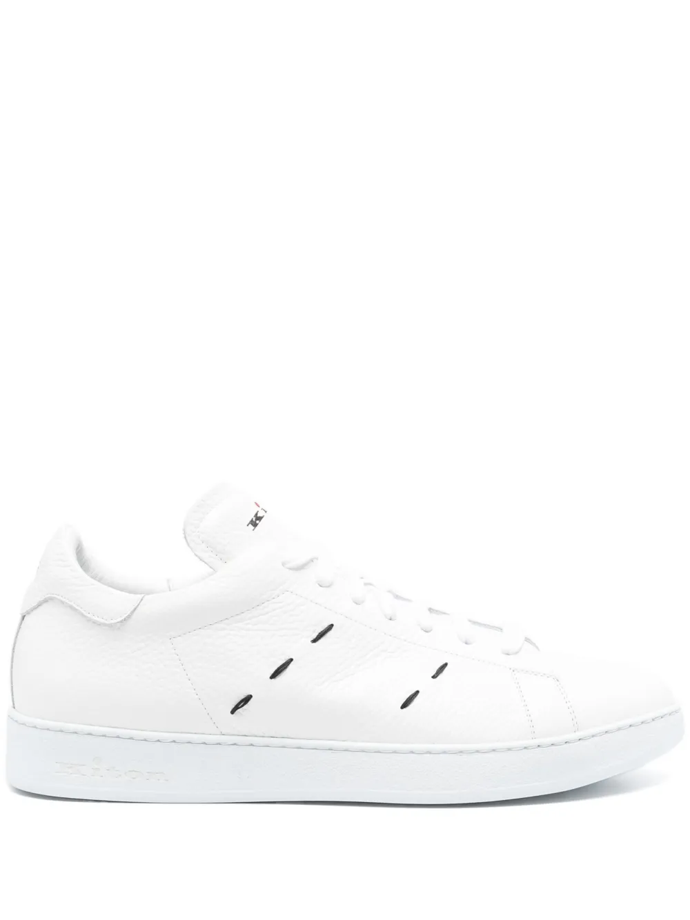 Kiton Leren sneakers met stiksel Wit