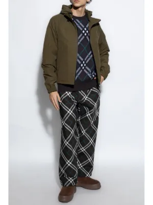 【関税込み】BURBERRY HOODED JACKET Burberry EKD Lightweight Hooded Jacket | Black | FARFETCH