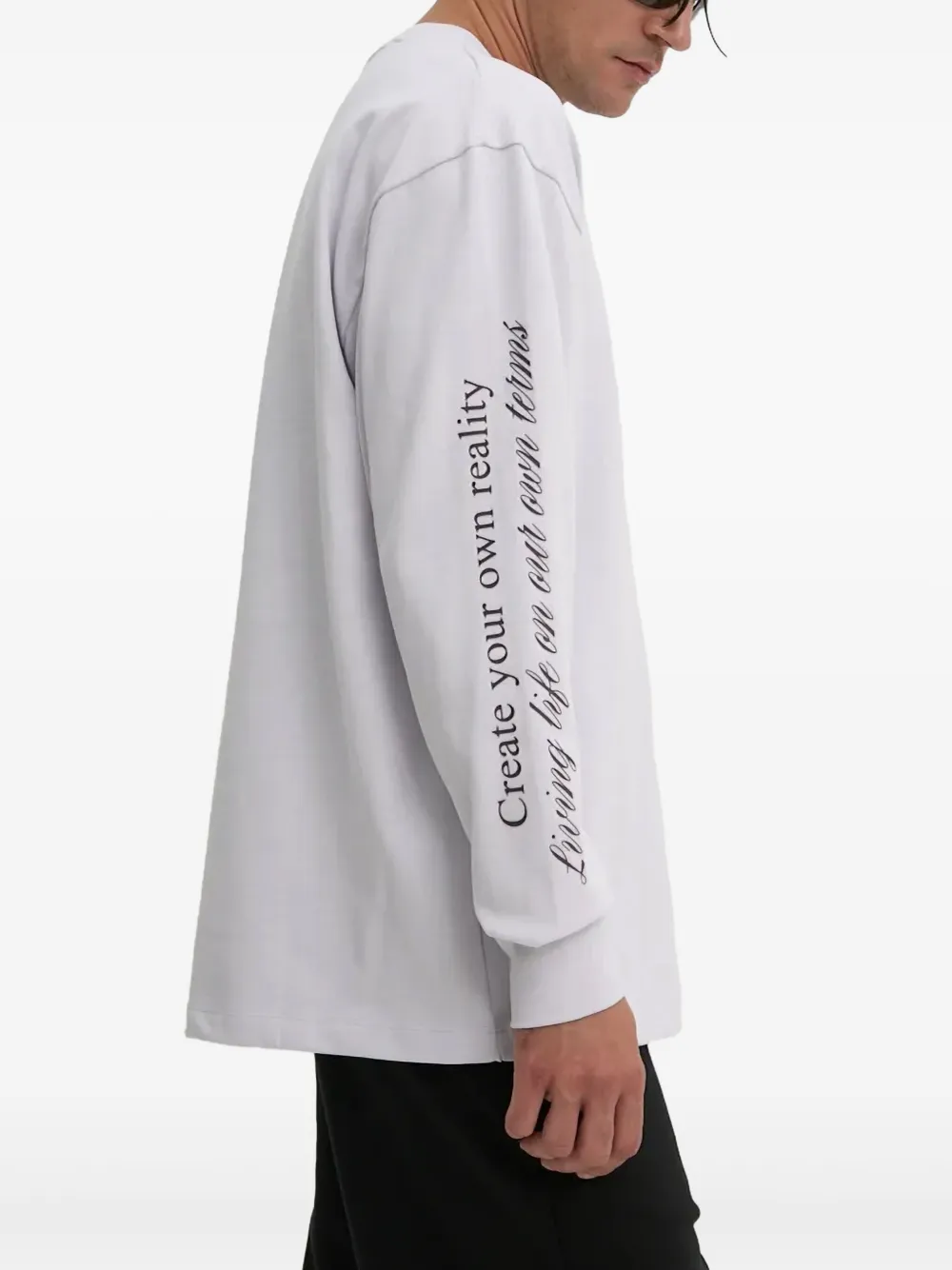 Hugo Boss Long Sleeve Graphic Sweatshirt In Purple