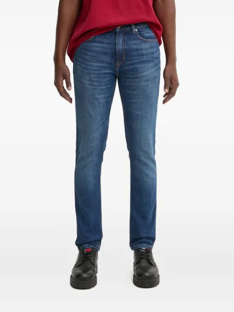 HUGO jeans con parche