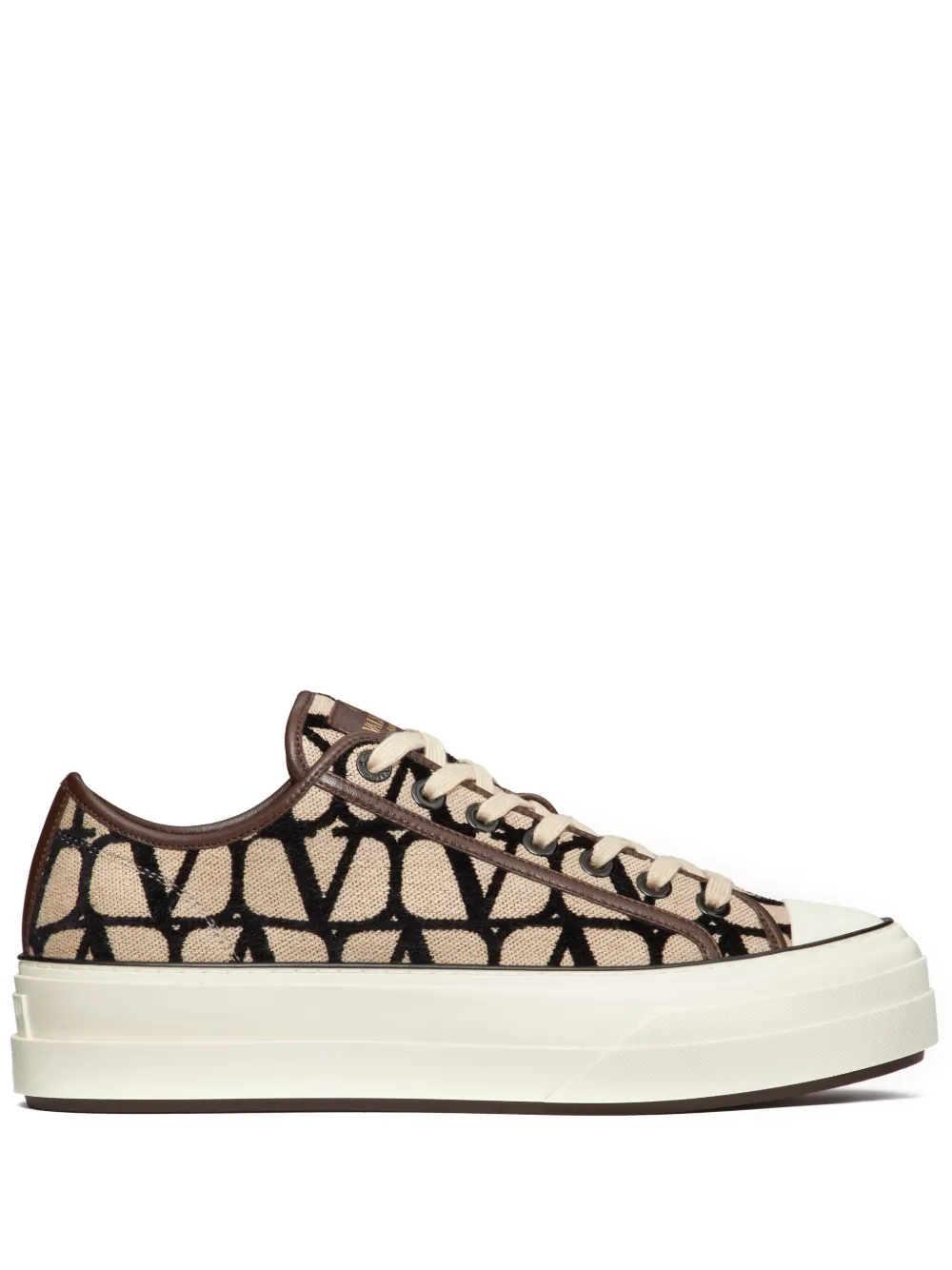 Valentino Garavani Sneakers met logoprint Beige