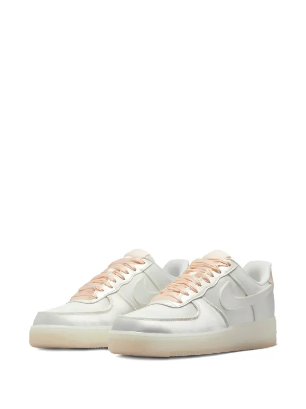 【Nike】 (W) Air Force 1 '07 LV8 Sail Barely Orange Nike Wmns Air Force 1 '07 LV8 Sail Barely Orange Shoes
