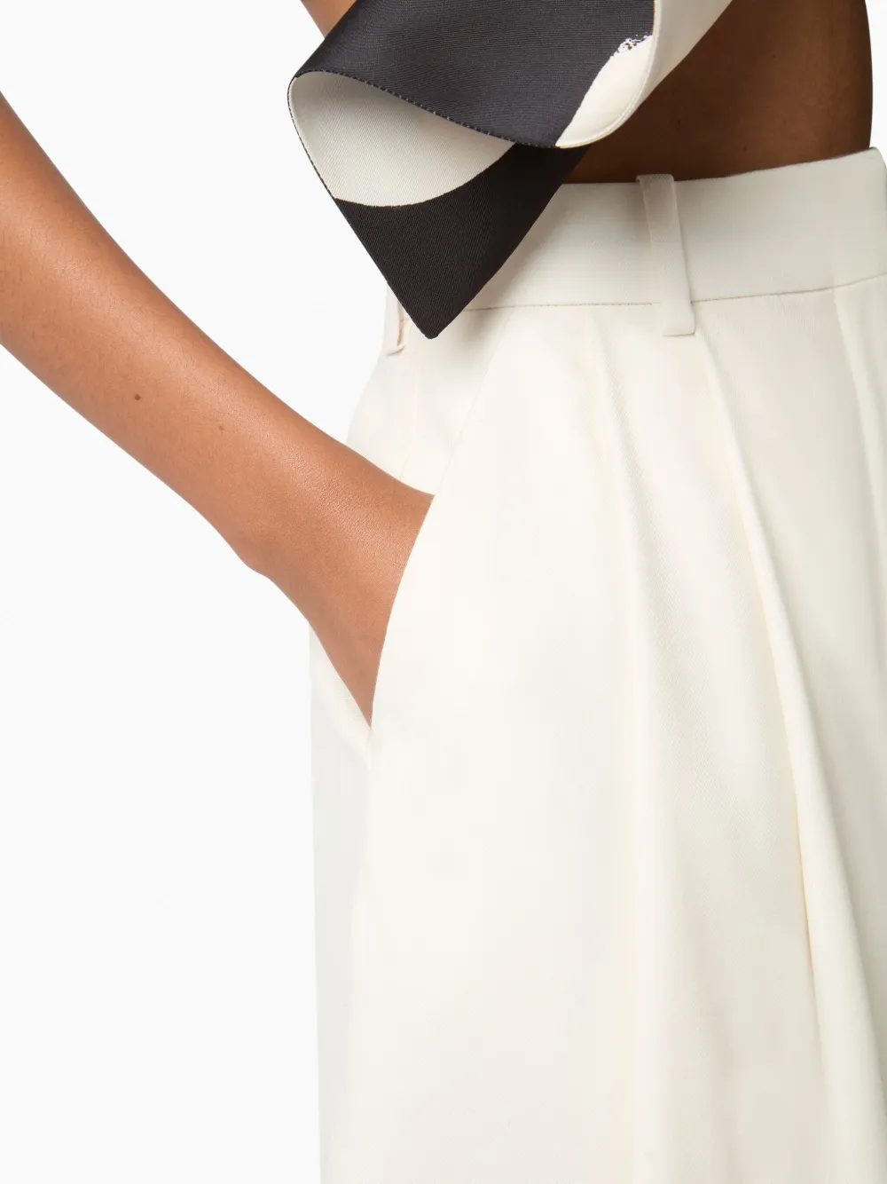Nina Ricci Geplooide shorts Beige