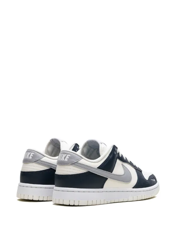 Nike Dunk Low “Armory Navy” スニーカー | グレー | FARFETCH JP